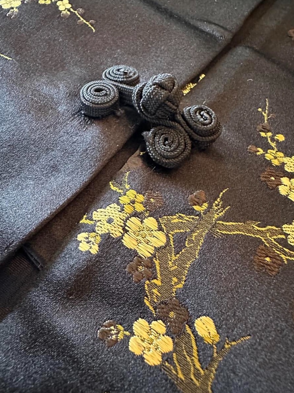 Vintage Black Gold Embroidered Floral Brocade Mandarin Frog Closure Jacket Boho - Picture 4 of 8